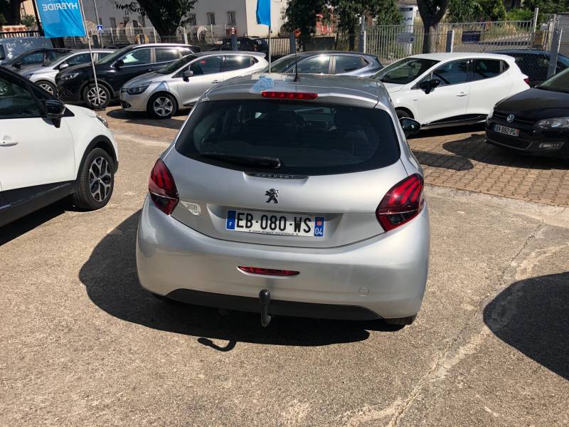 PEUGEOT 208 1.0L PURE TECH LIKE 5P A AUBAGNE