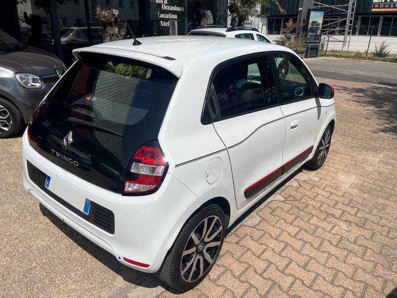 VENDU OCCASION TWINGO 3 TCE 90 INTENS A AUBAGNE